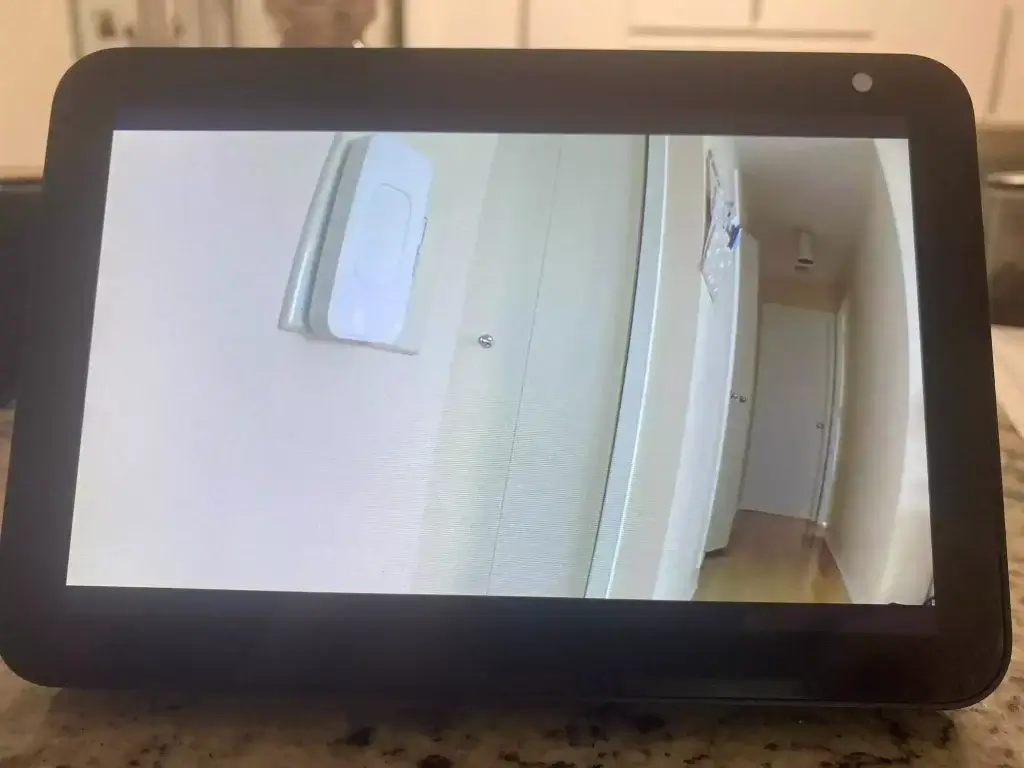 can you talk to blink camera through echo show